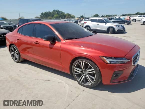 2020 Volvo S60 R-Design с VIN 7JR102FM8LG036719, выставлен на аукционе Copart как лот 66950485 с пробегом 101 090 миль миль и Списание • Salvage title. История ставок и продаж доступна на DreamBid. Изображение 4.
