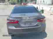 2023 Toyota Camry LE z VIN 4T1C11AK8PU106694, wystawiony jako IAAI lot #42902448 z przebiegiem 100 034 mil mil oraz . Historia ofert i sprzedaży dostępna na DreamBid. Obrazek 16.