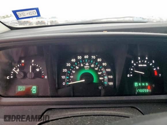 2010 Dodge Journey SXT with VIN 3D4PG5FV1AT189369, listed as a Copart auction lot 83823725 with 170,052 mi miles and Salvage title. Bid and sale history available at DreamBid. Image 9.
