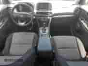 2021 Hyundai Kona SEL Plus с VIN KM8K6CAA4MU745764, выставлен на аукционе Copart как лот 57417085 с пробегом 36 948 миль миль и Списание • Salvage title. История ставок и продаж доступна на DreamBid. Изображение 8.