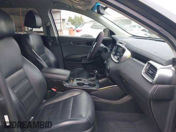 2018 Kia Sorento EX with VIN 5XYPHDA5XJG349848, listed as a IAAI auction lot 42053441 with 135,538 mi miles and . Bid and sale history available at DreamBid. Image 5.
