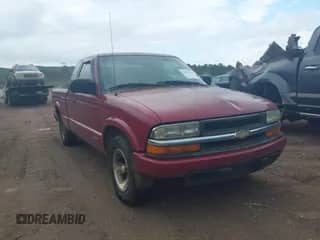 2002 Chevrolet S-10 LS с VIN 1GCCS19W428172105, выставлен на аукционе IAAI как лот 43396975 с пробегом 156 475 миль миль и . История ставок и продаж доступна на DreamBid. Изображение 1.