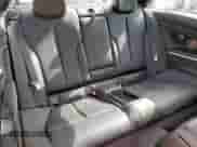 2018 BMW 4 Series 440i z VIN WBA4W7C54JAB93717, wystawiony jako Copart lot #63675635 z przebiegiem 127 948 mil mil oraz Czysty tytuł • Clean title. Historia ofert i sprzedaży dostępna na DreamBid. Obrazek 10.