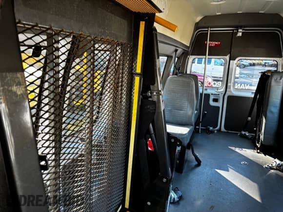 2014 Ford Econoline Cargo Commercial with VIN 1FTNS2EWXEDA21933, listed as a Copart auction lot 89734695 with 179,130 mi miles and Clean title. Bid and sale history available at DreamBid. Image 11.