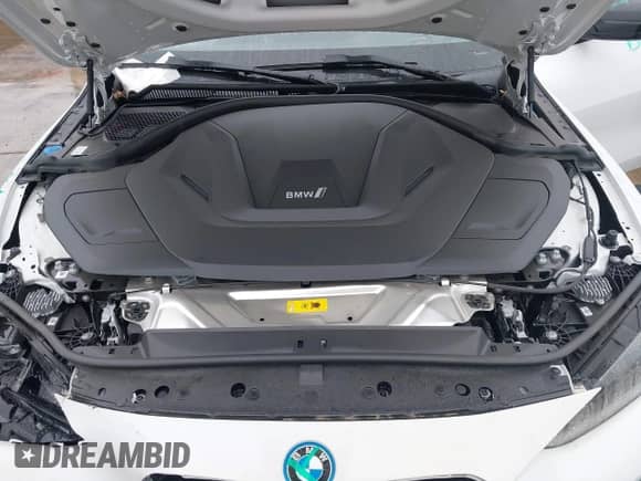 2024 BMW i4 eDrive35 с VIN WBY43AW07RFS93555, выставлен на аукционе IAAI как лот 40930782 с пробегом 4 156 миль миль и . История ставок и продаж доступна на DreamBid. Изображение 10.