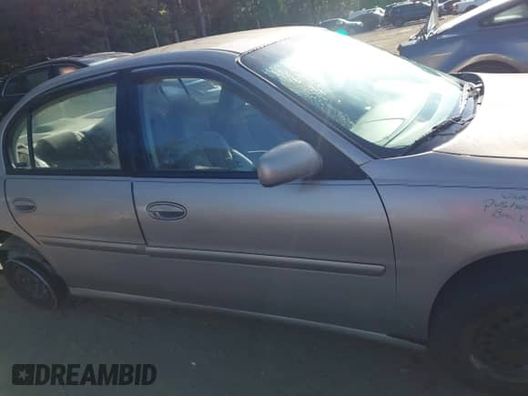 1999 Chevrolet Malibu с VIN 1G1ND52J7X6100562, выставлен на аукционе IAAI как лот 43362261 с пробегом 226 345 миль миль и . История ставок и продаж доступна на DreamBid. Изображение 13.