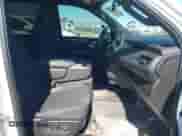 2021 Chevrolet Tahoe Commercial с VIN 1GNSKLED8MR375529, выставлен на аукционе IAAI как лот 42922034 с пробегом 74 120 миль миль и . История ставок и продаж доступна на DreamBid. Изображение 5.