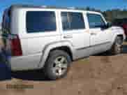 2007 Jeep Commander Sport with VIN 1J8HH48K77C587615, listed as a IAAI auction lot 41149777 with 167,871 mi miles and . Bid and sale history available at DreamBid. Image 4.