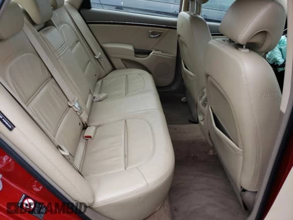 2010 Hyundai Azera Limited with VIN KMHFC4DF7AA512921, listed as a Copart auction lot 66950475 with 155,180 mi miles and Salvage title. Bid and sale history available at DreamBid. Image 10.