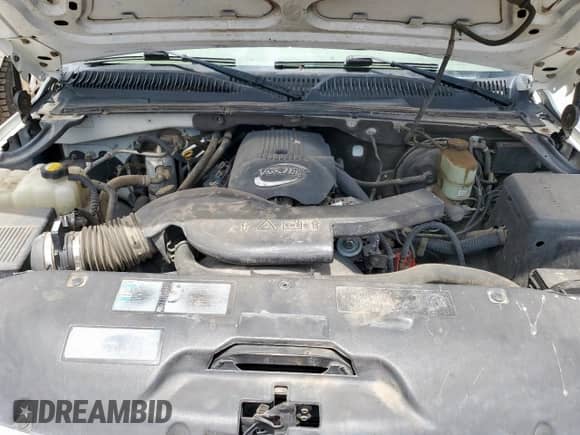 2001 Chevrolet Suburban LT with VIN 1GNEC16T11J223039, listed as a Copart auction lot 66936905 with 227,887 mi miles and Salvage title. Bid and sale history available at DreamBid. Image 12.