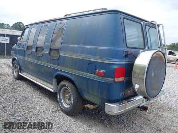 1991 Chevrolet Chevy Van с VIN 2GBEG25K4M4126656, выставлен на аукционе IAAI как лот 43427756 с пробегом 82 317 миль миль и . История ставок и продаж доступна на DreamBid. Изображение 3.