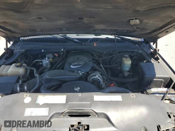 2001 GMC Sierra 1500 SLE z VIN 2GTEC19VX11204151, wystawiony jako Copart lot #57076455 z przebiegiem 204 025 mil mil oraz Szkoda całkowita • Salvage title. Historia ofert i sprzedaży dostępna na DreamBid. Obrazek 11.