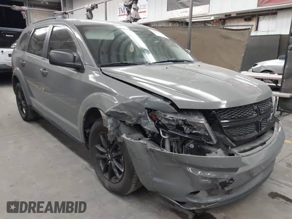 2020 Dodge Journey SE Value with VIN 3C4PDCAB6LT262522, listed as a IAAI auction lot 42759951 with 98,181 mi miles and . Bid and sale history available at DreamBid. Image 1.