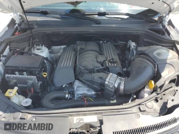 2017 Jeep Grand Cherokee SRT z VIN 1C4RJFDJXHC738652, wystawiony jako Copart lot #61984665 z przebiegiem 108 202 mil mil oraz Szkoda całkowita • Salvage title. Historia ofert i sprzedaży dostępna na DreamBid. Obrazek 12.