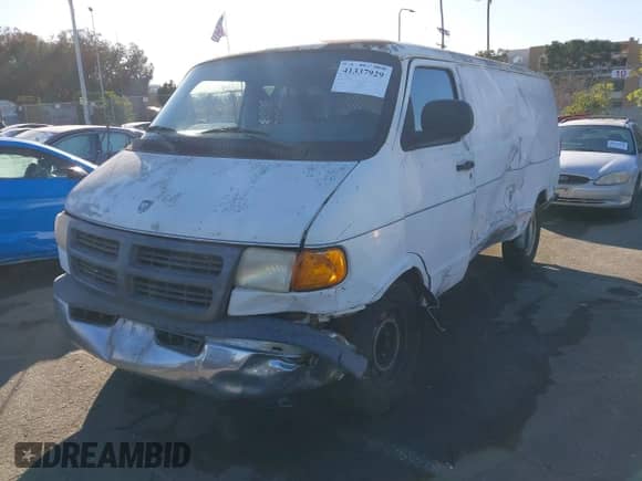 1998 Dodge Cargo with VIN 2B7JB21Y7WK131013, listed as a IAAI auction lot 41337929 with 315,742 mi miles and . Bid and sale history available at DreamBid. Image 17.
