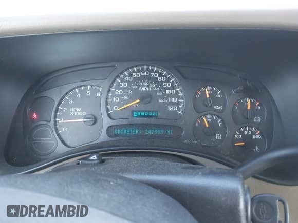 2005 Chevrolet Tahoe LT z VIN 1GNEK13T25R158216, wystawiony jako IAAI lot #41988774 z przebiegiem 247 999 mil mil oraz . Historia ofert i sprzedaży dostępna na DreamBid. Obrazek 7.