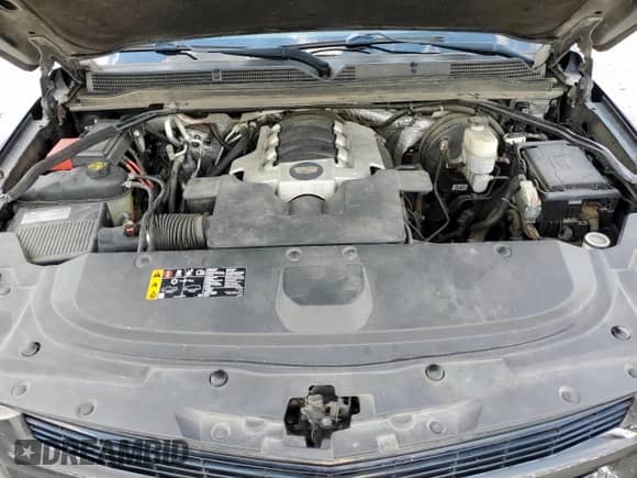 2018 Cadillac Escalade ESV Premium Luxury с VIN 1GYS3JKJ3JR185423, выставлен на аукционе Copart как лот 71369525 с пробегом 157 113 миль миль и Списание • Salvage title. История ставок и продаж доступна на DreamBid. Изображение 12.