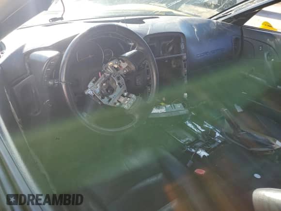 2006 Chevrolet Corvette Z06 с VIN 1G1YY26E065107256, выставлен на аукционе Copart как лот 43381815 с пробегом Не указан миль и Списание • Salvage title. История ставок и продаж доступна на DreamBid. Изображение 8.