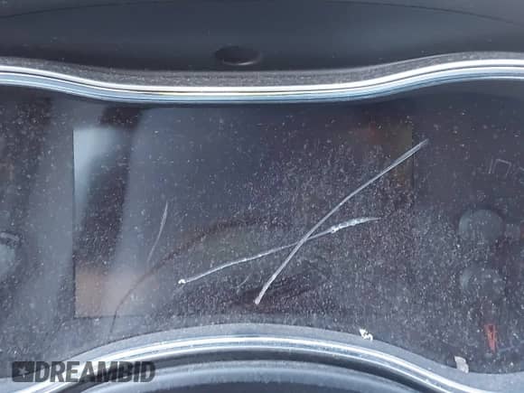 2019 Jeep Grand Cherokee Trailhawk z VIN 1C4RJFLG1KC613150, wystawiony jako IAAI lot #41319993 z przebiegiem Nie podano mil oraz . Historia ofert i sprzedaży dostępna na DreamBid. Obrazek 15.