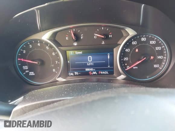 2020 Chevrolet Equinox LT z VIN 3GNAXJEVXLS653014, wystawiony jako IAAI lot #43226156 z przebiegiem 66 648 mil mil oraz . Historia ofert i sprzedaży dostępna na DreamBid. Obrazek 7.