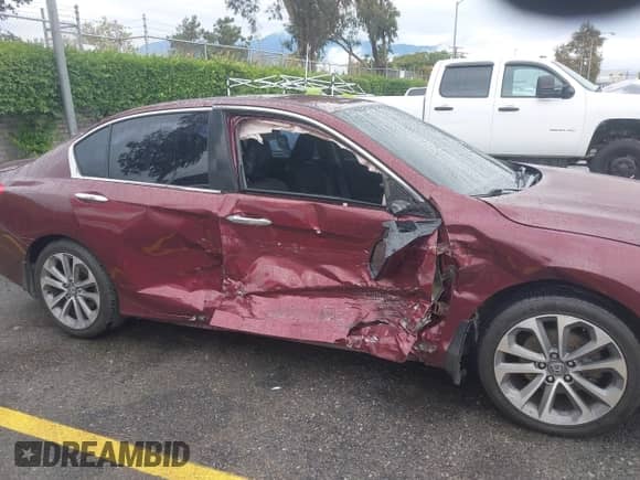 2014 Honda Accord Sport with VIN 1HGCR2F58EA167484, listed as a IAAI auction lot 43412327 with 118,342 mi miles and . Bid and sale history available at DreamBid. Image 6.