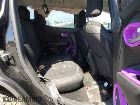 2018 Jeep Renegade Latitude with VIN ZACCJABBXJPH25230, listed as a Copart auction lot 55446355 with Not provided miles and Salvage title. Bid and sale history available at DreamBid. Image 10.