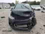 2019 Chevrolet Trax LT with VIN KL7CJPSBXKB844214, listed as a Copart auction lot 81806085 with 86,632 mi miles and Clean title. Bid and sale history available at DreamBid. Image 5.