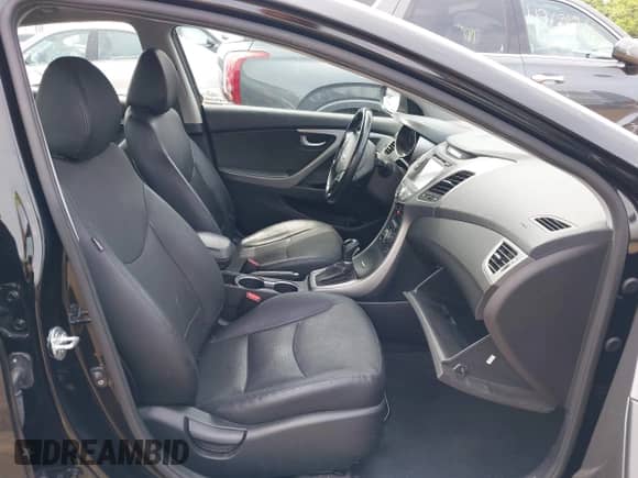 2014 Hyundai Elantra SE с VIN KMHDH4AE3EU058384, выставлен на аукционе IAAI как лот 42695074 с пробегом 61 084 миль миль и . История ставок и продаж доступна на DreamBid. Изображение 5.