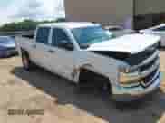 2018 Chevrolet Silverado 1500 Work Truck z VIN 3GCPCNEH2JG398911, wystawiony jako IAAI lot #43006514 z przebiegiem 156 248 mil mil oraz . Historia ofert i sprzedaży dostępna na DreamBid. Obrazek 1.