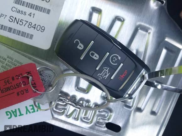 2025 Ram 1500 Rebel z VIN 1C6SRFLP7SN578409, wystawiony jako IAAI lot #41708841 z przebiegiem 18 153 mil mil oraz . Historia ofert i sprzedaży dostępna na DreamBid. Obrazek 11.