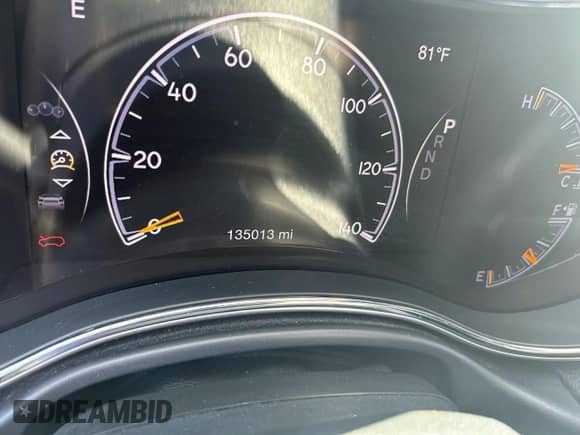 2017 Jeep Grand Cherokee Altitude with VIN 1C4RJFAG2HC905952, listed as a Copart auction lot 86542135 with 135,013 mi miles and Clean title. Bid and sale history available at DreamBid. Image 8.