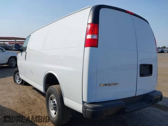 2024 Chevrolet Express Cargo с VIN 1GCWGAFP5R1282188, выставлен на аукционе IAAI как лот 42706483 с пробегом 10 116 миль миль и . История ставок и продаж доступна на DreamBid. Изображение 3.