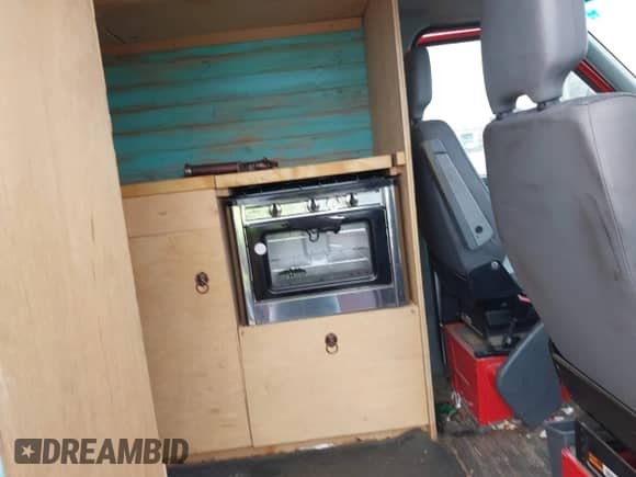 2004 Dodge Sprinter with VIN WD2PD644645649148, listed as a IAAI auction lot 42911260 with 399,844 mi miles and . Bid and sale history available at DreamBid. Image 8.