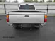 2003 Toyota Tacoma z VIN 5TEVL52N73Z153403, wystawiony jako Copart lot #87124425 z przebiegiem 174 756 mil mil oraz Szkoda całkowita • Salvage title. Historia ofert i sprzedaży dostępna na DreamBid. Obrazek 6.