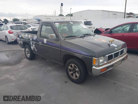 1997 Nissan Frontier XE with VIN 1N6SD11S3VC401175, listed as a IAAI auction lot 43183726 with 262,583 mi miles and . Bid and sale history available at DreamBid. Image 1.