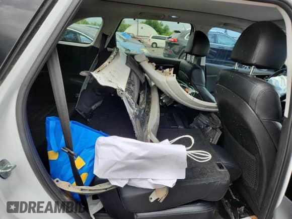 2018 Kia Sorento SX z VIN 5XYPKDA52JG377483, wystawiony jako Copart lot #63124635 z przebiegiem 125 691 mil mil oraz Szkoda całkowita • Salvage title. Historia ofert i sprzedaży dostępna na DreamBid. Obrazek 11.