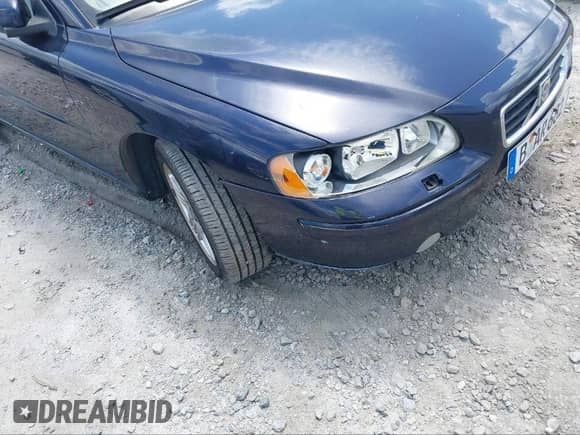 2007 Volvo S60 2.5L Turbo с VIN YV1RS592X72605557, выставлен на аукционе IAAI как лот 40461463 с пробегом 187 225 миль миль и . История ставок и продаж доступна на DreamBid. Изображение 6.
