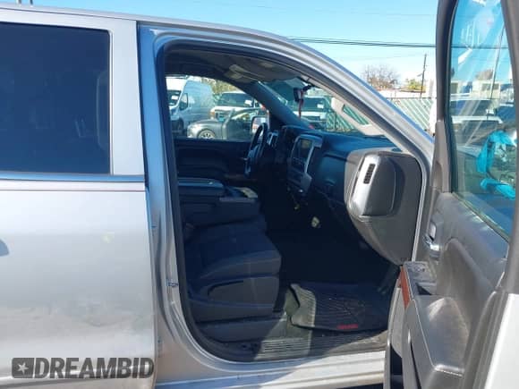 2014 GMC Sierra 1500 SLE with VIN 1GTV2UEC1EZ277382, listed as a IAAI auction lot 43487639 with 152,609 mi miles and . Bid and sale history available at DreamBid. Image 5.