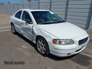 2006 Volvo S60 2.5L Turbo с VIN YV1RS592862544658, выставлен на аукционе IAAI как лот 43173767 с пробегом 158 649 миль миль и . История ставок и продаж доступна на DreamBid. Изображение 1.