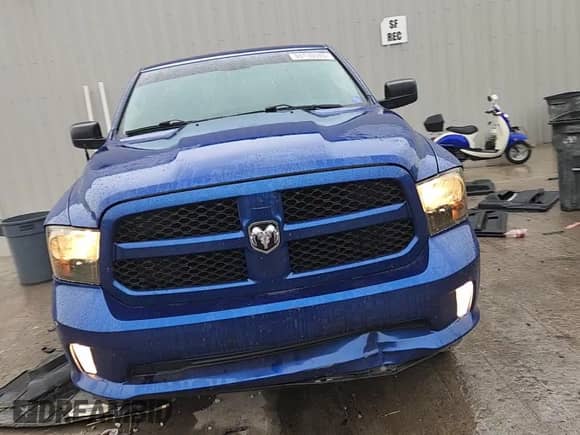 2017 Ram 1500 Express z VIN 1C6RR7FT6HS619927, wystawiony jako Copart lot #86130585 z przebiegiem 142 005 mil mil oraz Czysty tytuł • Clean title. Historia ofert i sprzedaży dostępna na DreamBid. Obrazek 13.