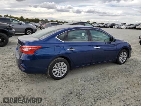 2017 Nissan Sentra S с VIN 3N1AB7AP2HY368820, выставлен на аукционе Copart как лот 71159105 с пробегом 196 325 миль миль и Чистый • Clean title. История ставок и продаж доступна на DreamBid. Изображение 3.