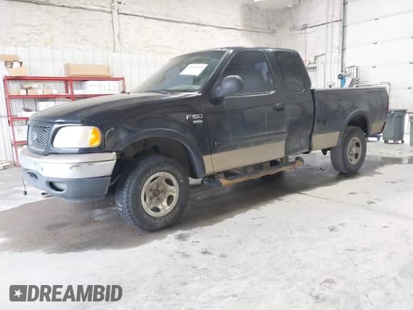 1999 Ford F-150 z VIN 1FTRX18W3XNB97325, wystawiony jako IAAI lot #42996400 z przebiegiem Nie podano mil oraz . Historia ofert i sprzedaży dostępna na DreamBid. Obrazek 2.