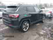 2019 Jeep Compass Limited with VIN 3C4NJCCB2KT667174, listed as a IAAI auction lot 41575606 with 110,995 mi miles and . Bid and sale history available at DreamBid. Image 4.
