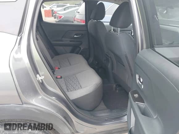 2025 Nissan Kicks SV with VIN 3N8AP6CBXSL335275, listed as a IAAI auction lot 42752990 with 1,440 mi miles and . Bid and sale history available at DreamBid. Image 8.