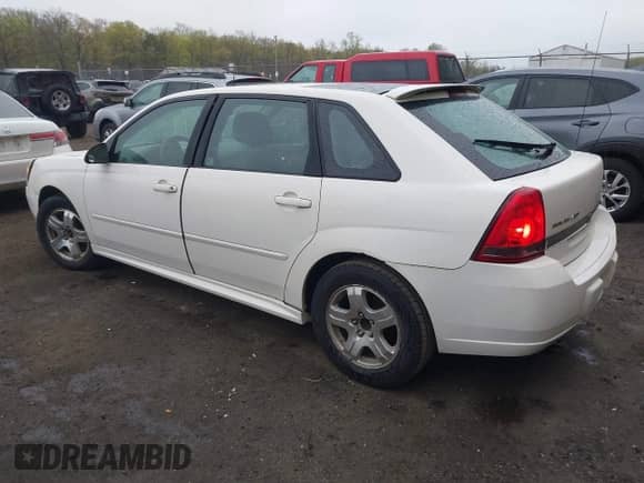 2005 Chevrolet Malibu Maxx LT z VIN 1G1ZU64845F212752, wystawiony jako IAAI lot #42005280 z przebiegiem Nie podano mil oraz . Historia ofert i sprzedaży dostępna na DreamBid. Obrazek 3.