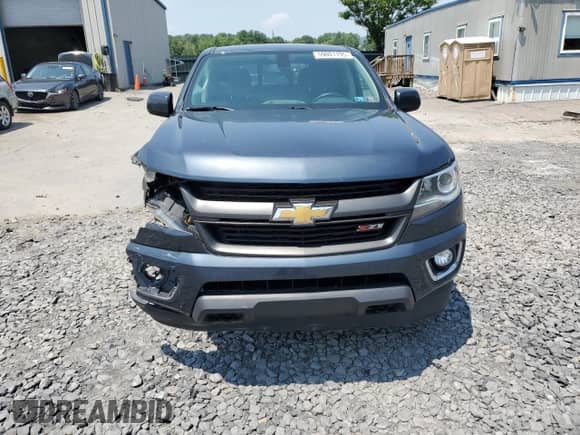 2020 Chevrolet Colorado 4WD Z71 z VIN 1GCGTDEN8L1139700, wystawiony jako Copart lot #59801195 z przebiegiem 80 882 mil mil oraz Szkoda całkowita • Salvage title. Historia ofert i sprzedaży dostępna na DreamBid. Obrazek 5.