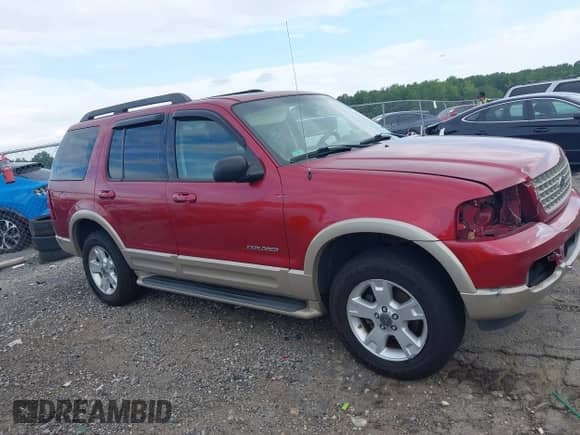 2005 Ford Explorer Eddie Bauer с VIN 1FMZU74E85UA96482, выставлен на аукционе IAAI как лот 42612997 с пробегом 184 911 миль миль и . История ставок и продаж доступна на DreamBid. Изображение 13.