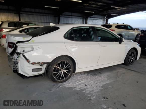 2023 Toyota Camry Hybrid SE with VIN 4T1G31AK7PU609466, listed as a Copart auction lot 81578335 with 38,462 mi miles and Salvage title. Bid and sale history available at DreamBid. Image 3.