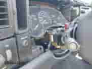 2000 GMC Sierra 1500 SL с VIN 1GTEC14W8YZ228031, выставлен на аукционе IAAI как лот 42003157 с пробегом 232 256 миль миль и . История ставок и продаж доступна на DreamBid. Изображение 18.