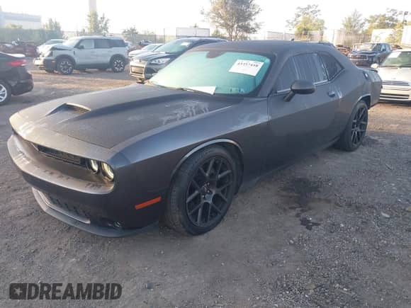 2017 Dodge Challenger R/T с VIN 2C3CDZBT2HH639831, выставлен на аукционе IAAI как лот 43357458 с пробегом 51 038 миль миль и . История ставок и продаж доступна на DreamBid. Изображение 2.